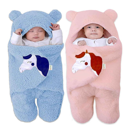 OYO BABY Newborn Hooded Swaddle Blanket Combo – Wearable Wrapper Sleeping Bags (0-6 Months, 72x68cm), Blue & White, I Love MOM & PAPA Embroidery