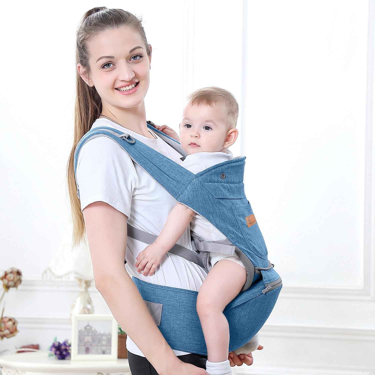 R for Rabbit Upsy Daisy Ergo Baby Carrier for New Born | 8 in 1 Hip Seat Front and Back Carry Position Adjustable Straps Kangaroo Bags for 4 to 36 Months Kids Upto 15 Kg (Dark Grey)