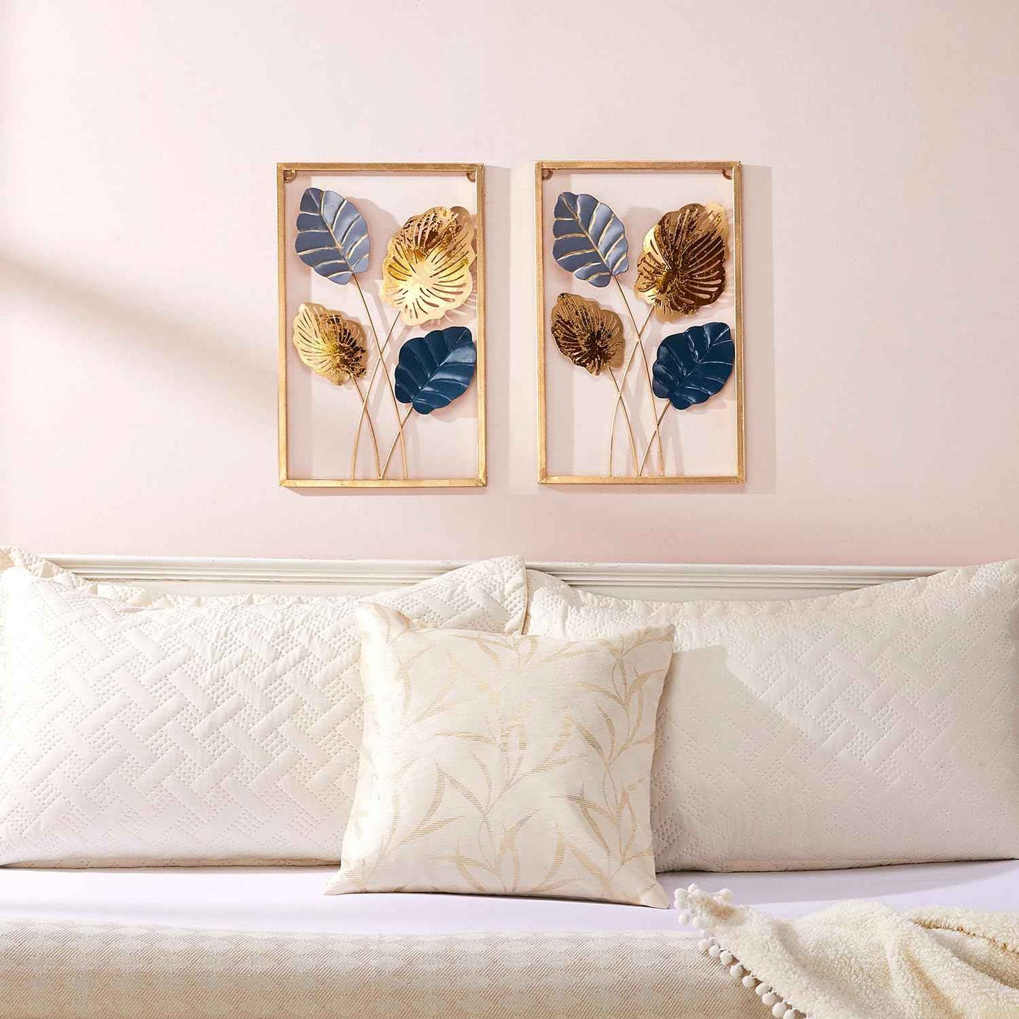 Amazon Brand - Solimo Leaves Metal Wall Decor | Elegant Nature-Inspired Iron Wall Hanging | Sturdy Iron | Wall Hanging | Wall Décor | Easy Installation | 37 x 25 cm Each | Set of 3