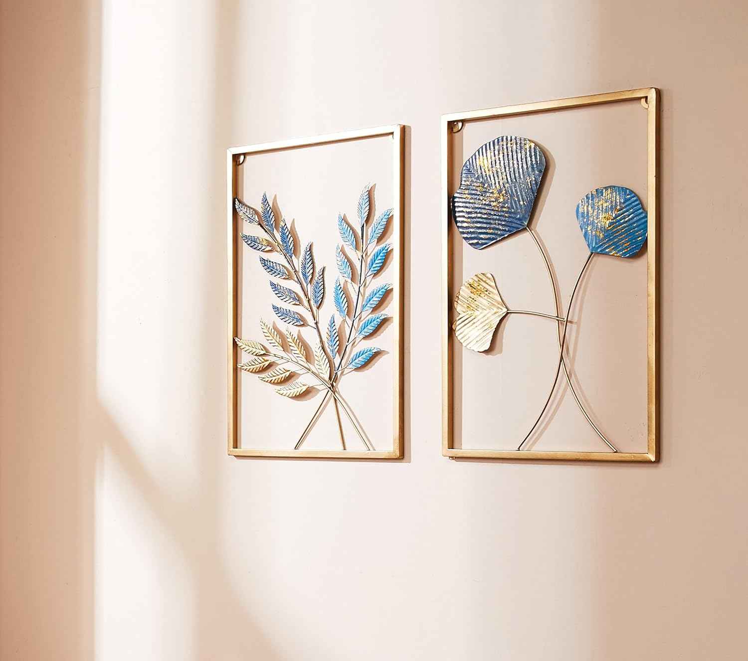 Amazon Brand - Solimo Leaves Metal Wall Decor | Elegant Nature-Inspired Iron Wall Hanging | Sturdy Iron | Wall Hanging | Wall Décor | Easy Installation | 37 x 25 cm Each | Set of 3